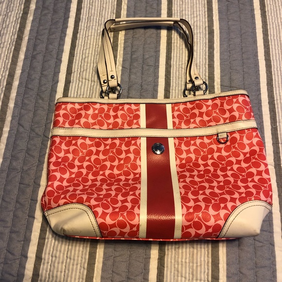 Leather coach shoulder bag - Picture 1 of 2